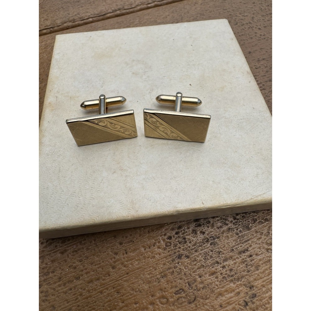 Vintage Swank Gold Tone Cufflinks Geometric Pattern Mens Dress Cuff Links